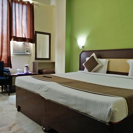 Hotel Zee Agra  Δωμάτιο φωτογραφία